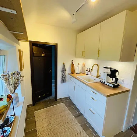 Reethus Helfsholm * Klamp